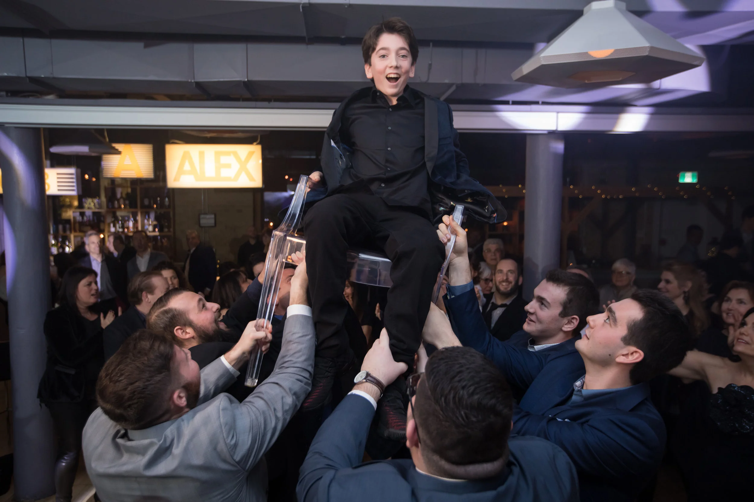 Alex-Party-0359.jpg