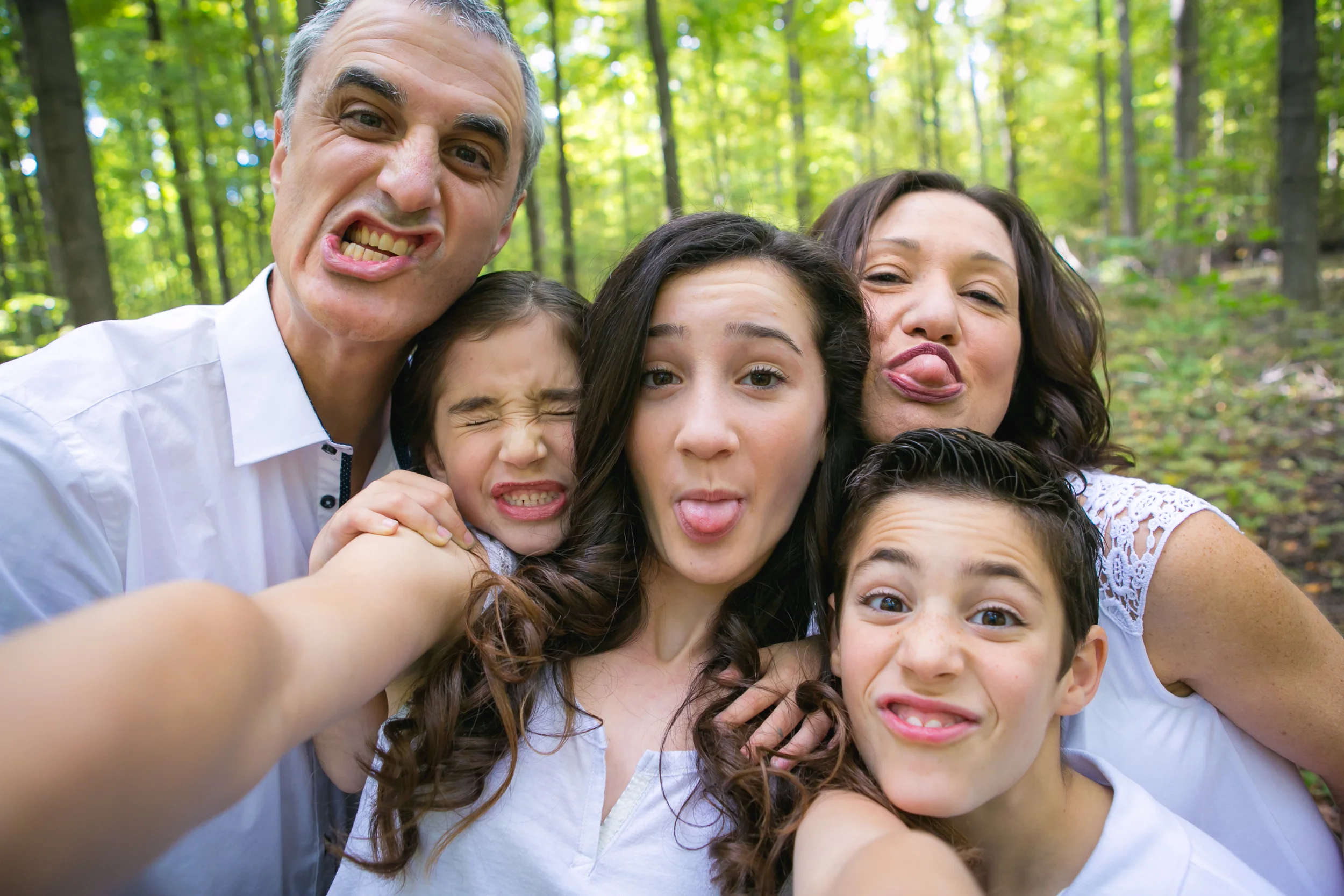 Family-Photography-Toronto-in-nature.jpg