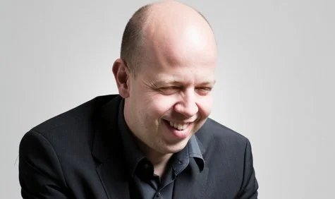 huw-watkins_headshot.jpg