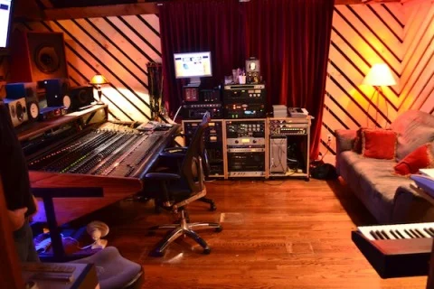 sh control room 2a.jpg