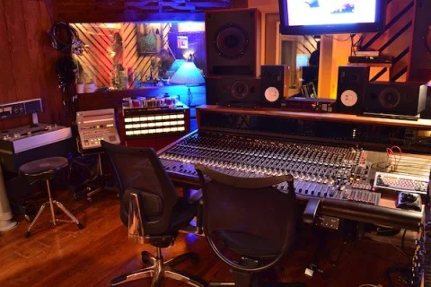 sh control room 5a.jpg
