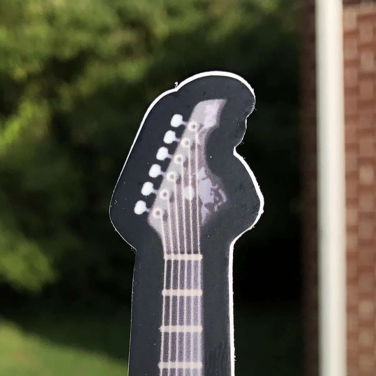 3861C2B3-852E-4CD7-BAA8-187A5D2966E7