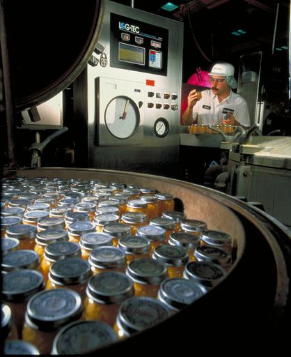 Jar canning line.jpg