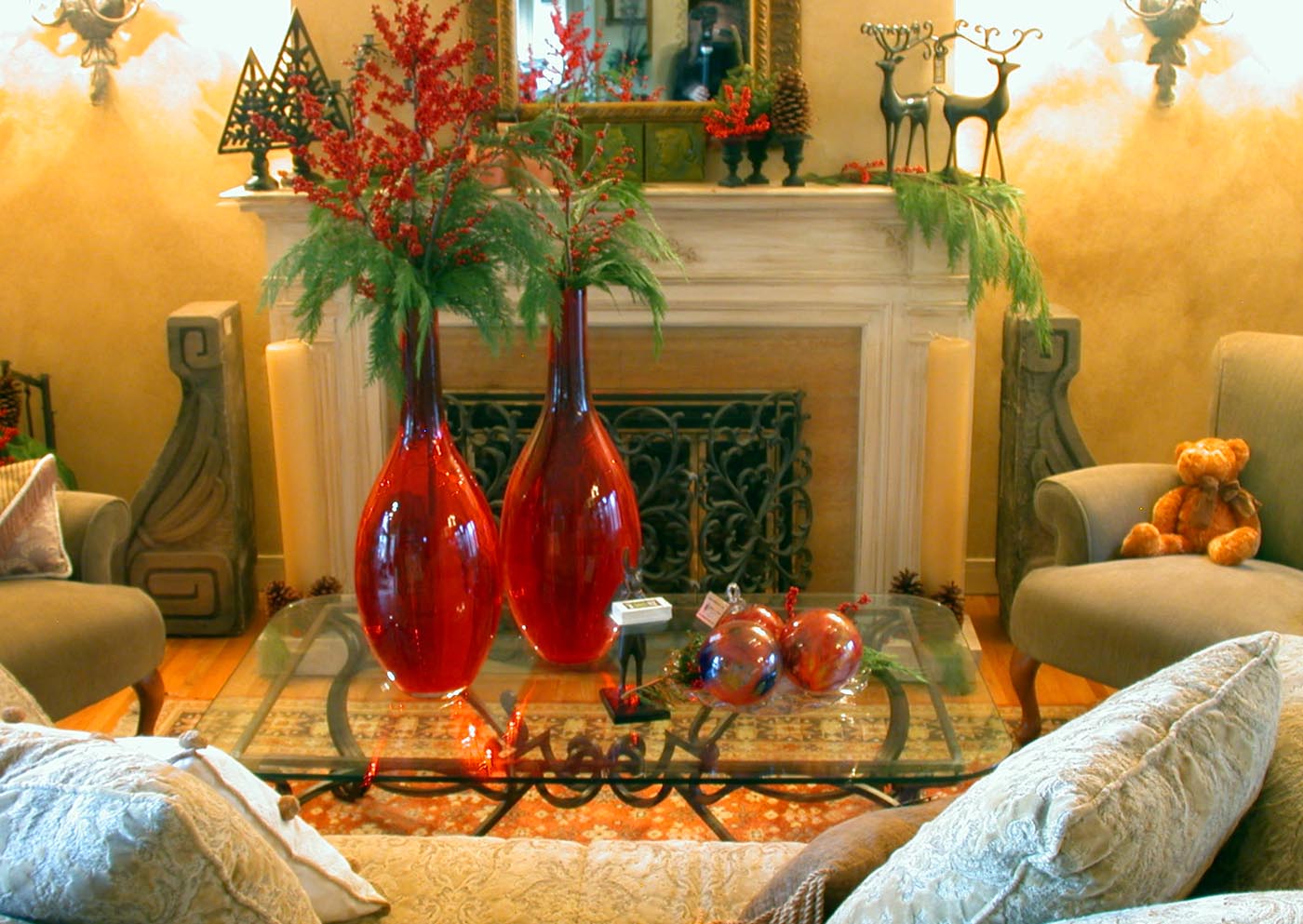 the seasonal decorations and greenery didn't hurt either