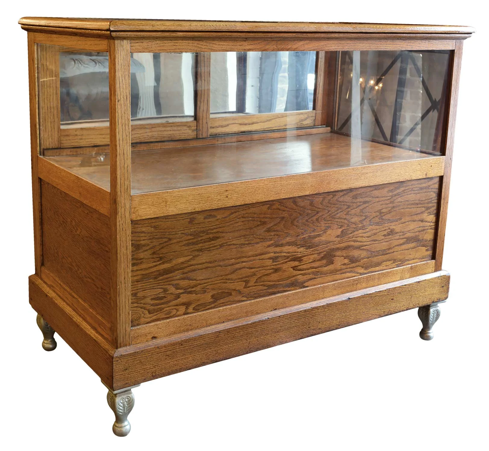 45863-small-oak-display-case.jpg
