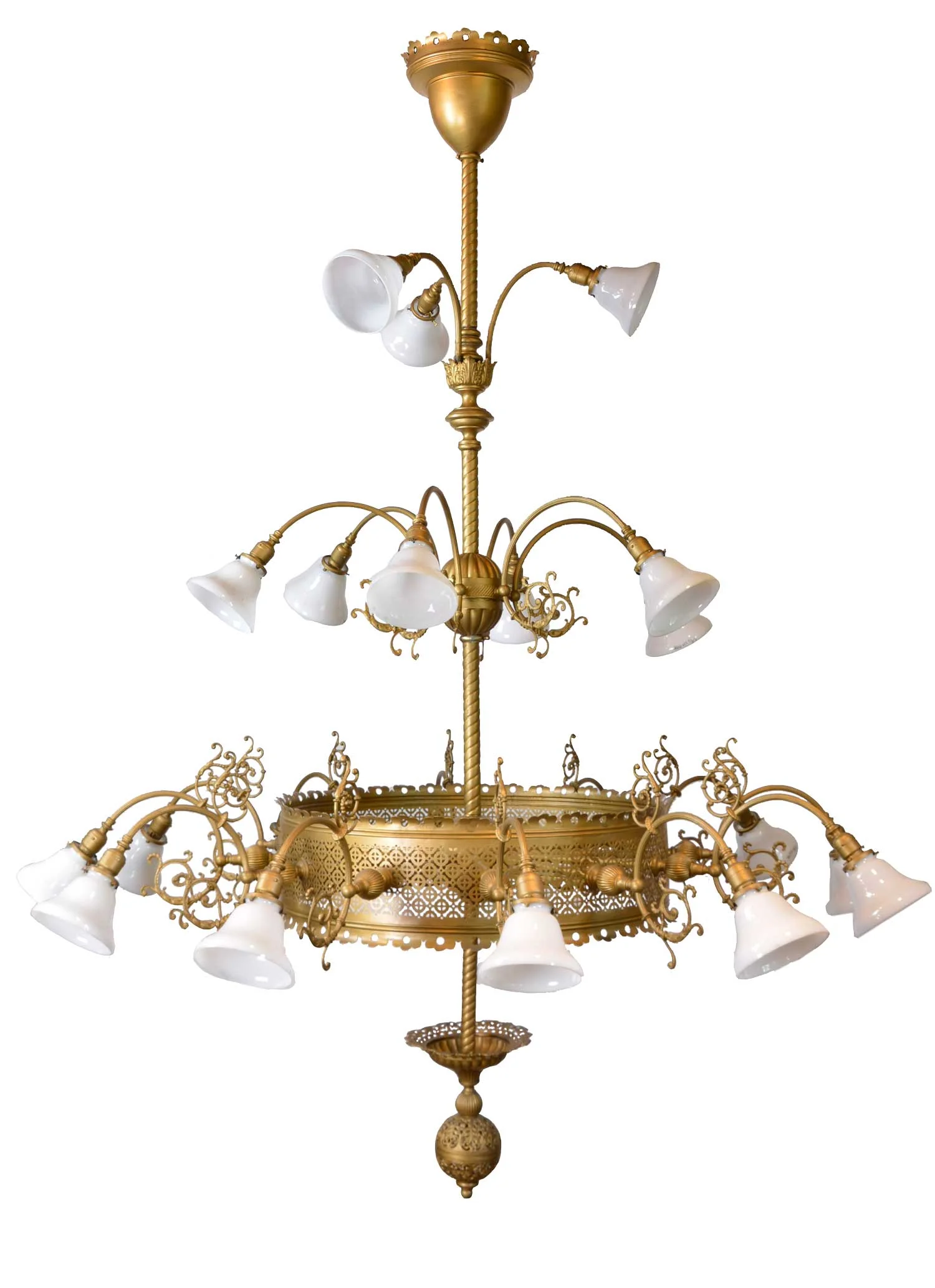 46128-Twenty-Light-Brass-Three-Tier-Victorian-Chandelier-Full.jpg
