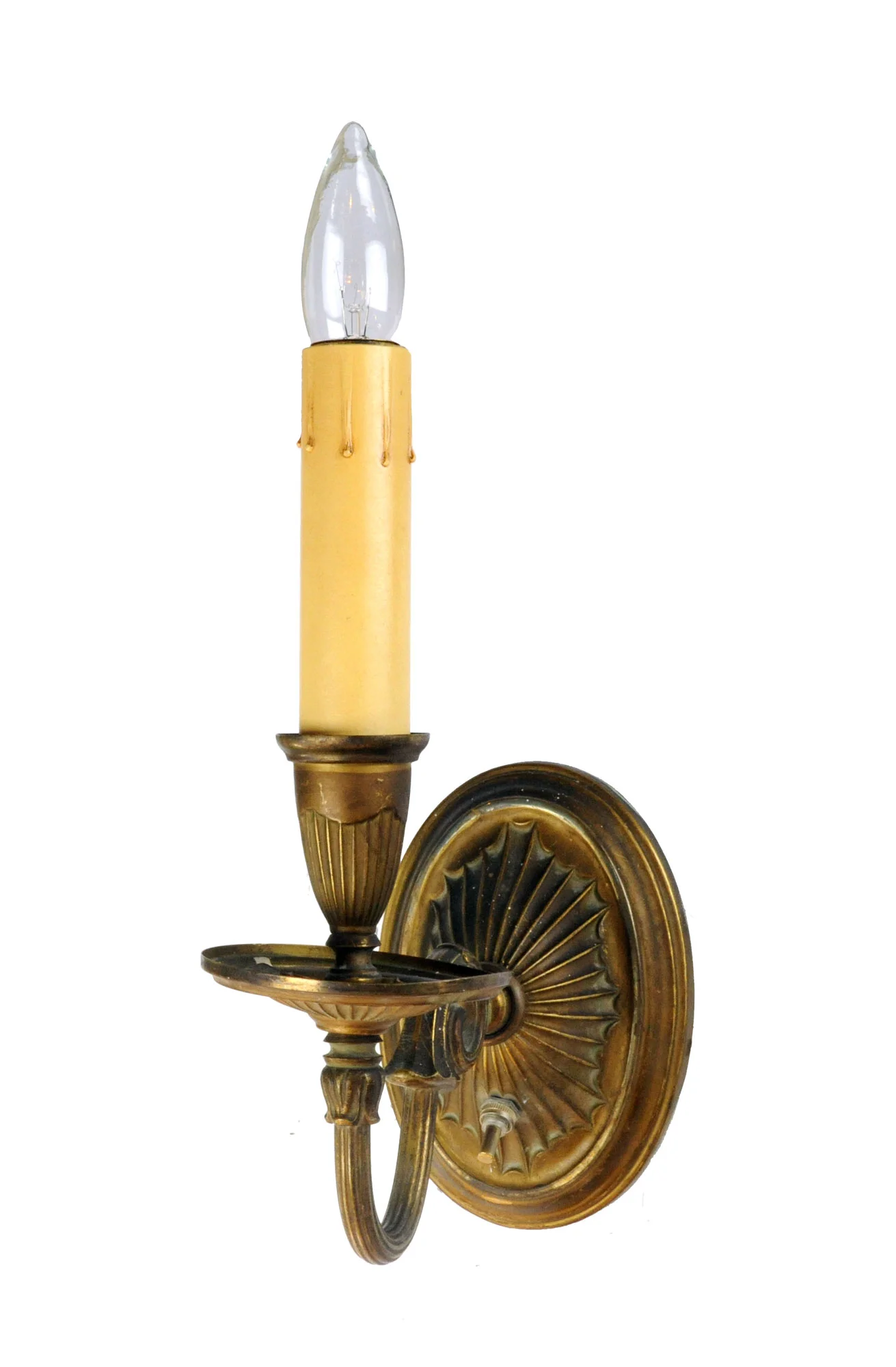 46836-fluted-brass-single-arm-sconce-MAIN.jpg