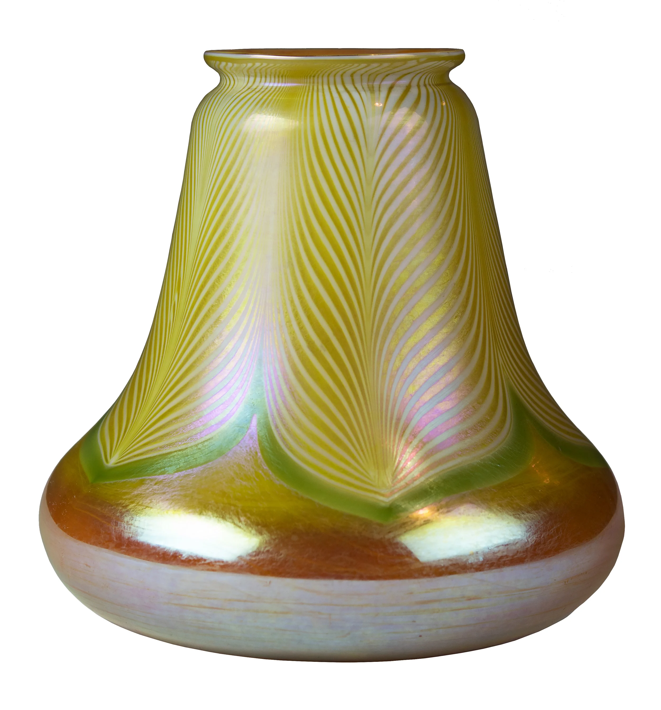 S1011-Lustre-Art-Pulled-Feather-Shade.jpg