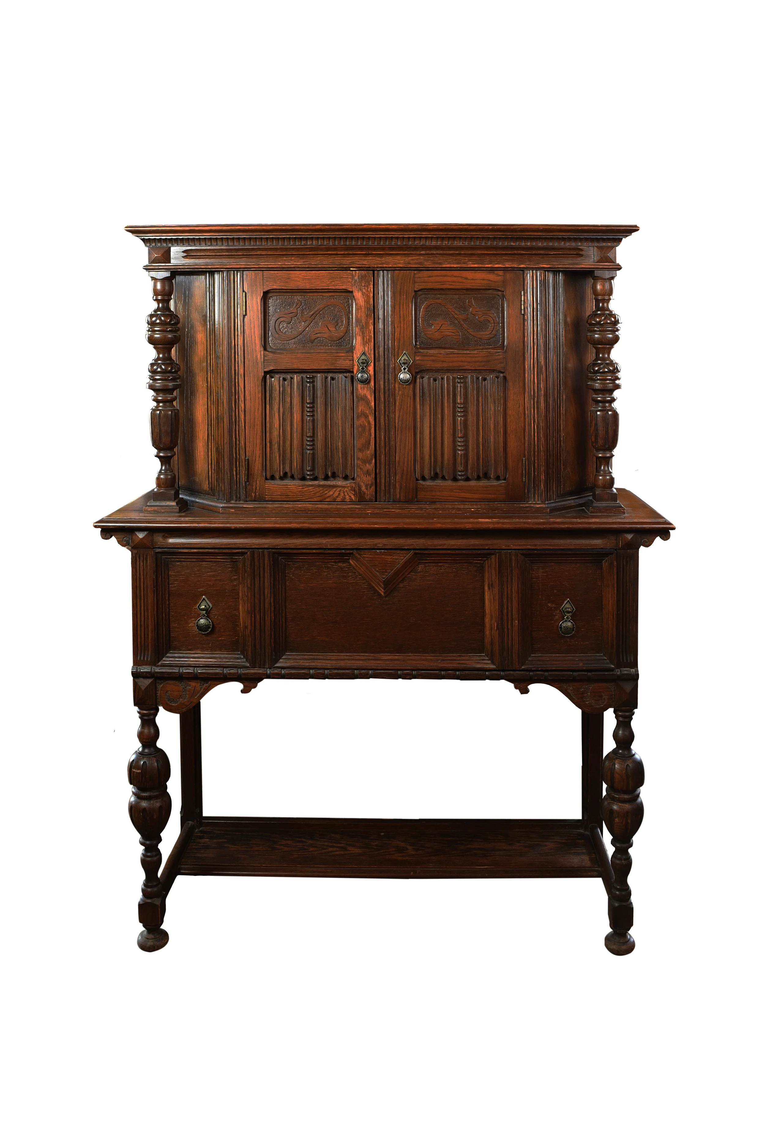 47301-arts-and-crafts-sidebroard-with-hammered-12.jpg