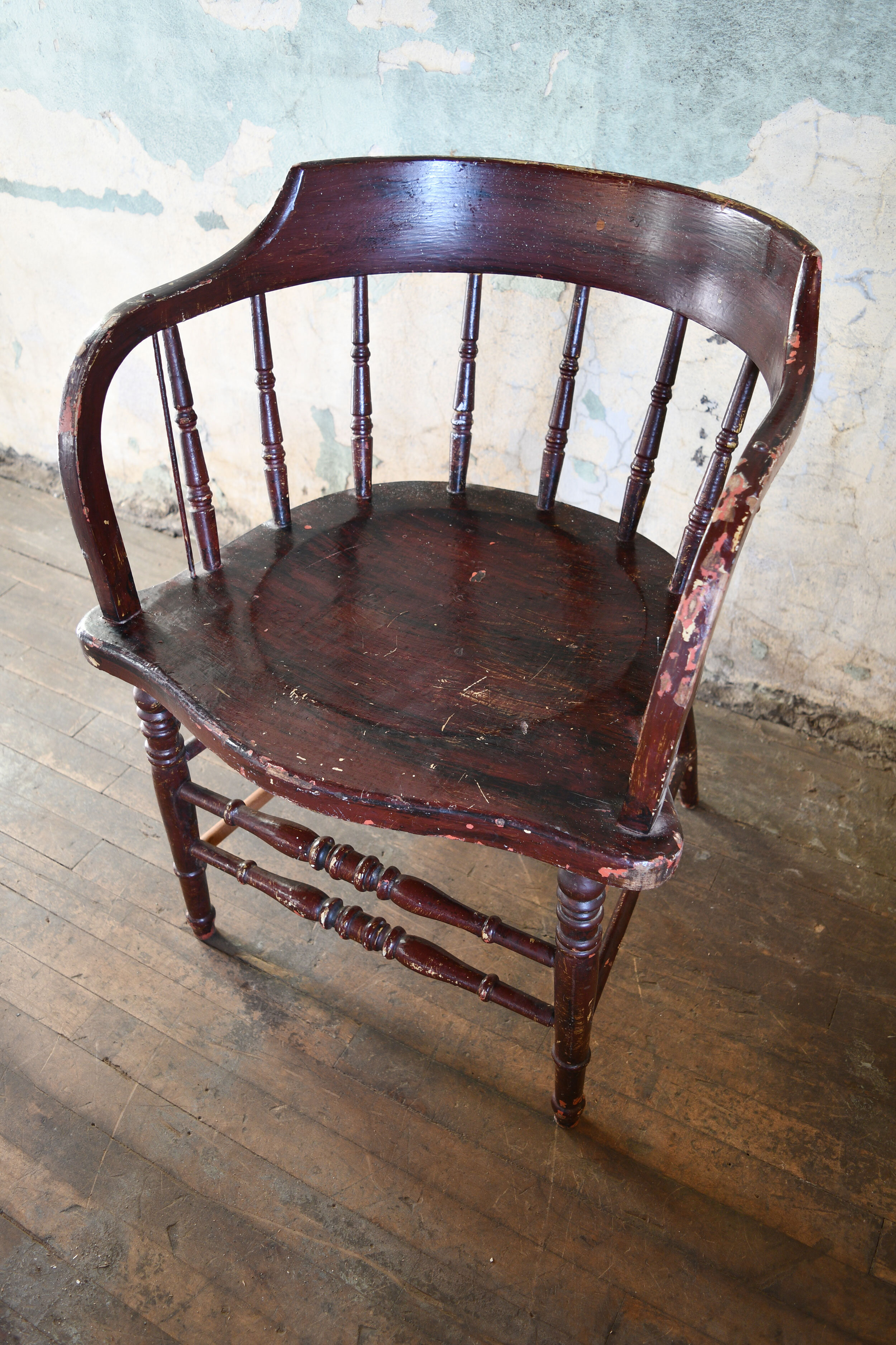 assorted oak captain&#39;s chairs — ARCHITECTURAL ANTIQUES