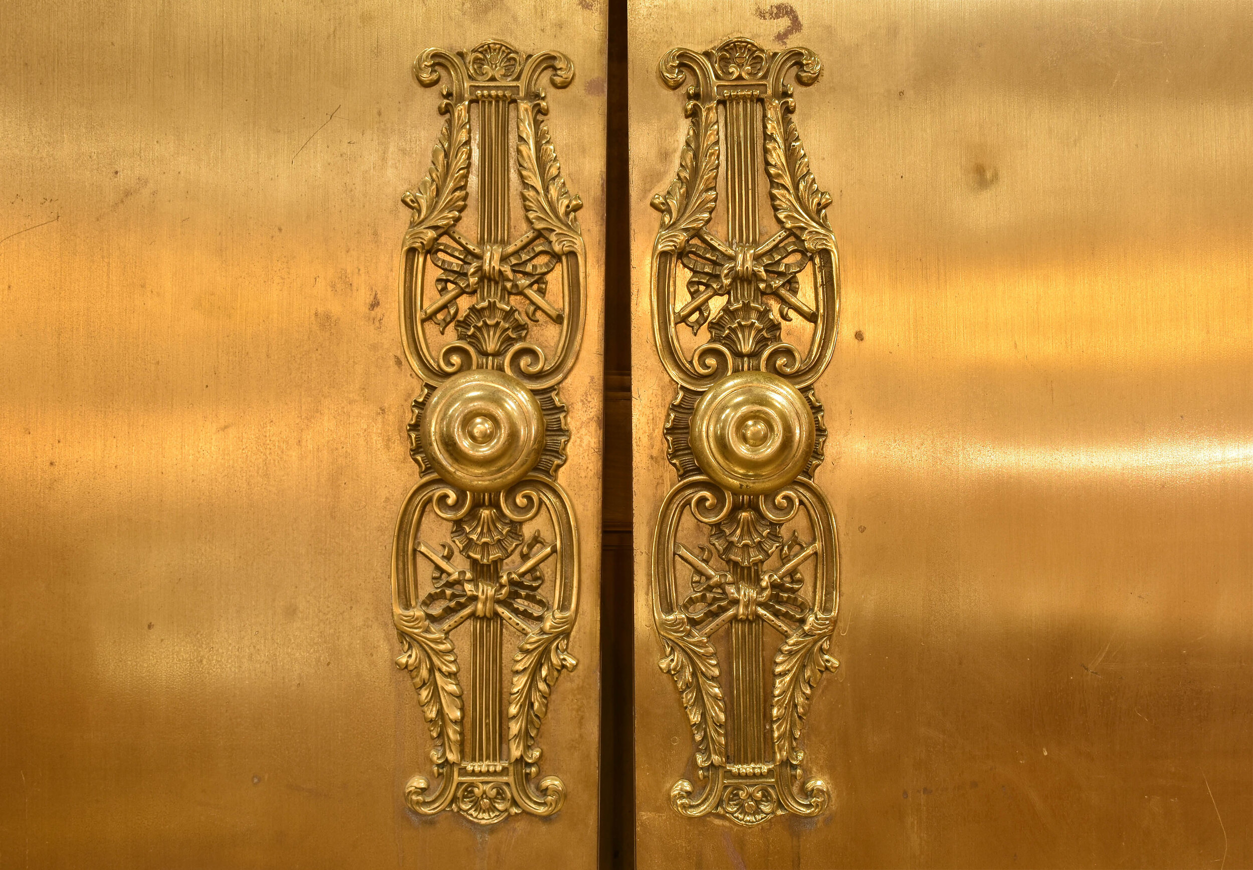 48832 solid brass double doors hardware.jpg