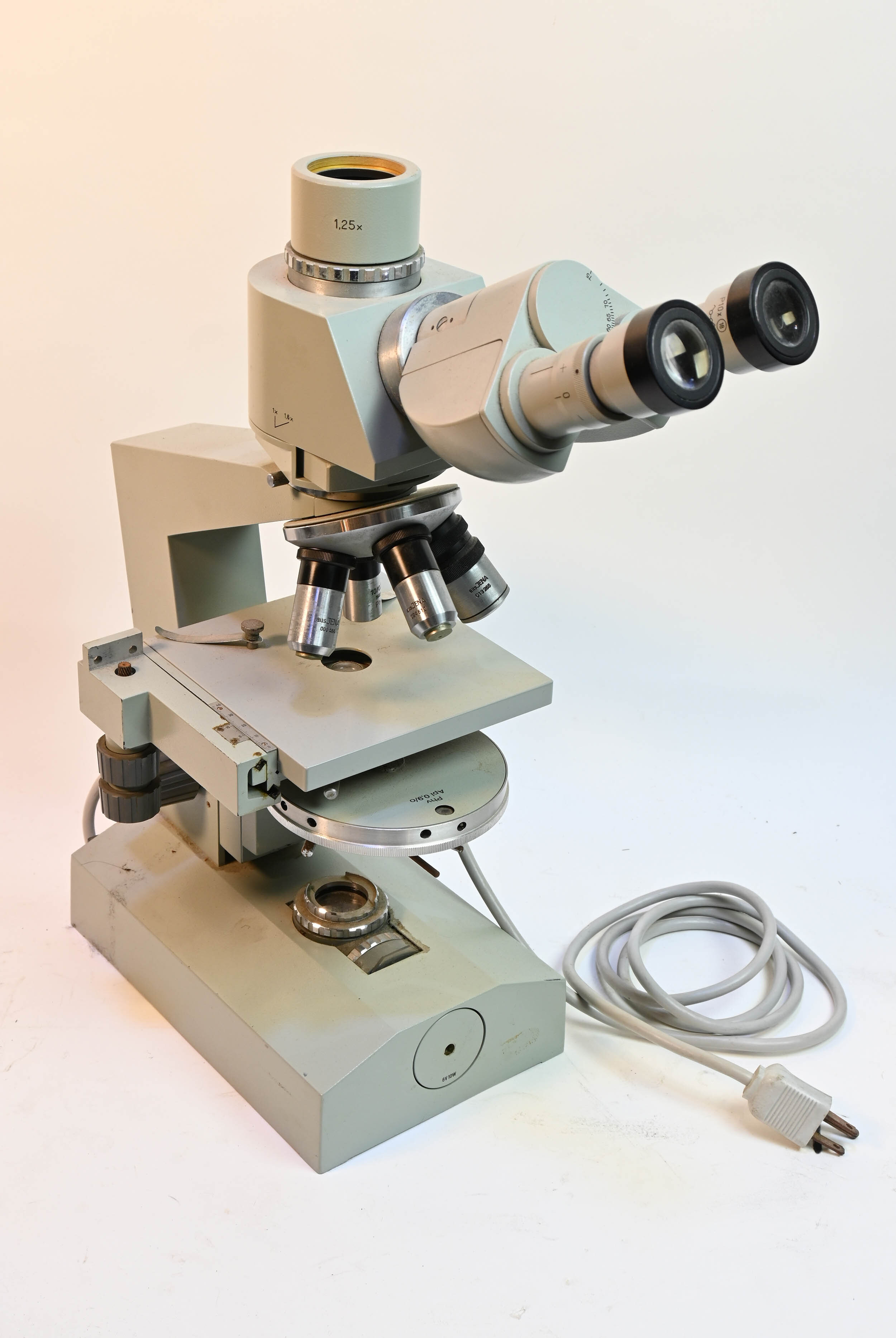 vintage-microscope