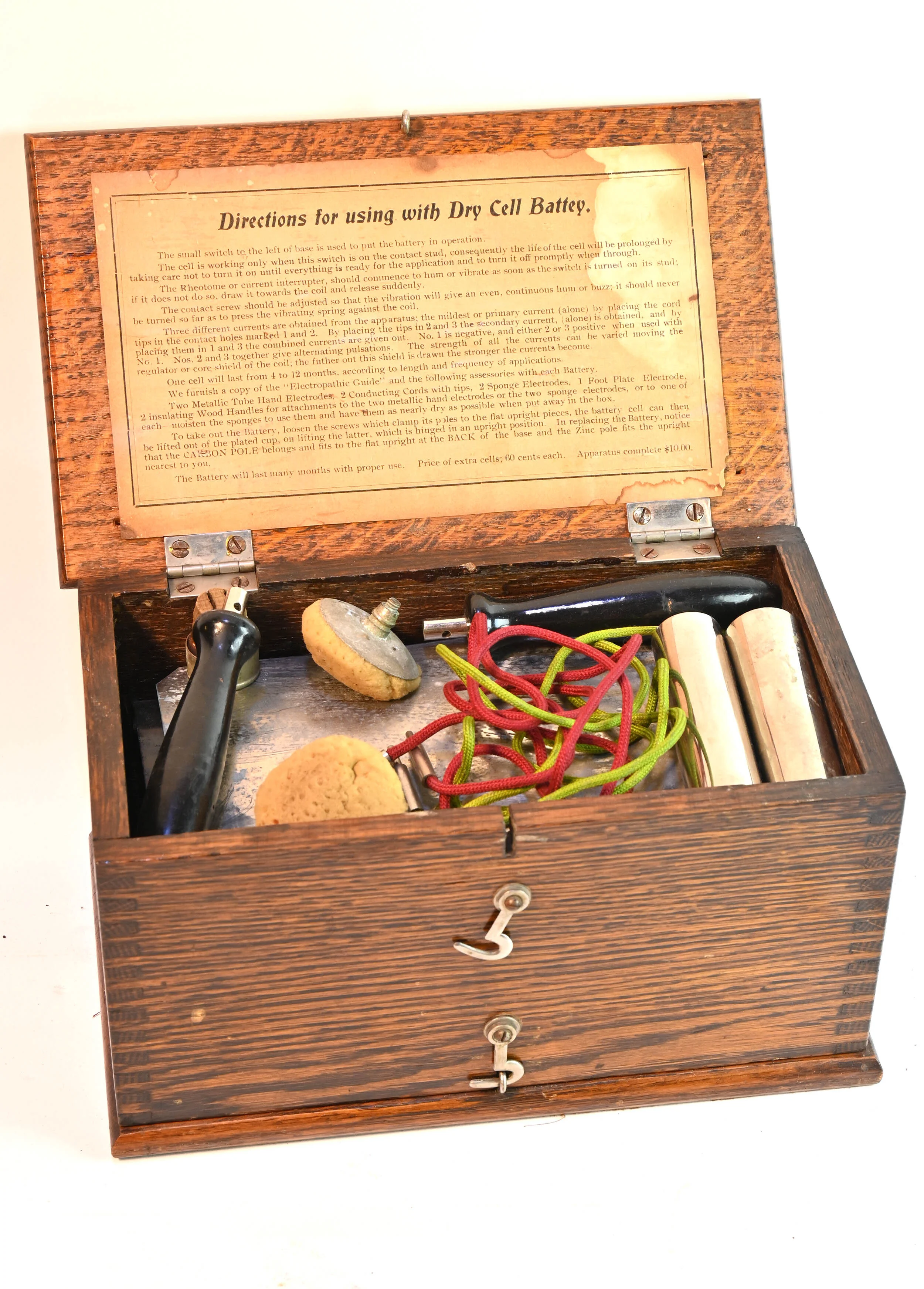 early-dry-cell-in-wood-box