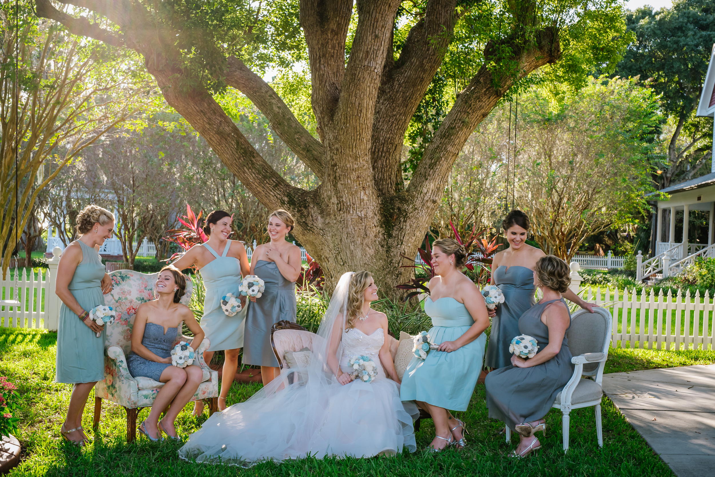 Megan and Derek had a perfectly blush and vintage wedding day surrounded by an awesome crew! I loved having fun with the girls and all of the prettiness!!