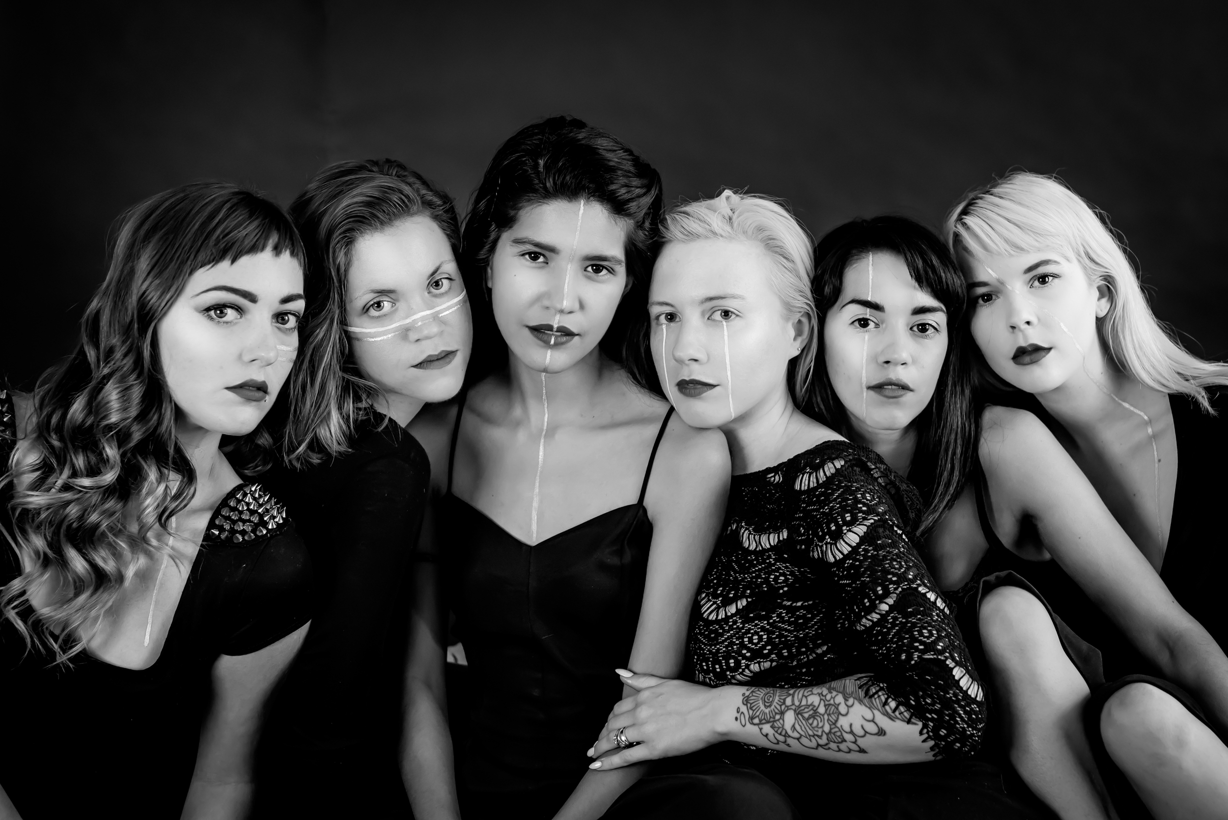 EeeEeeeE! I was so pumped to photograph some INCREDIBLE WOMEN!! These talented young artists and feminists get together and call themselves the Gilded Rag. I LOVED getting artsy with them at the studio to create promos for their fashion show at the …