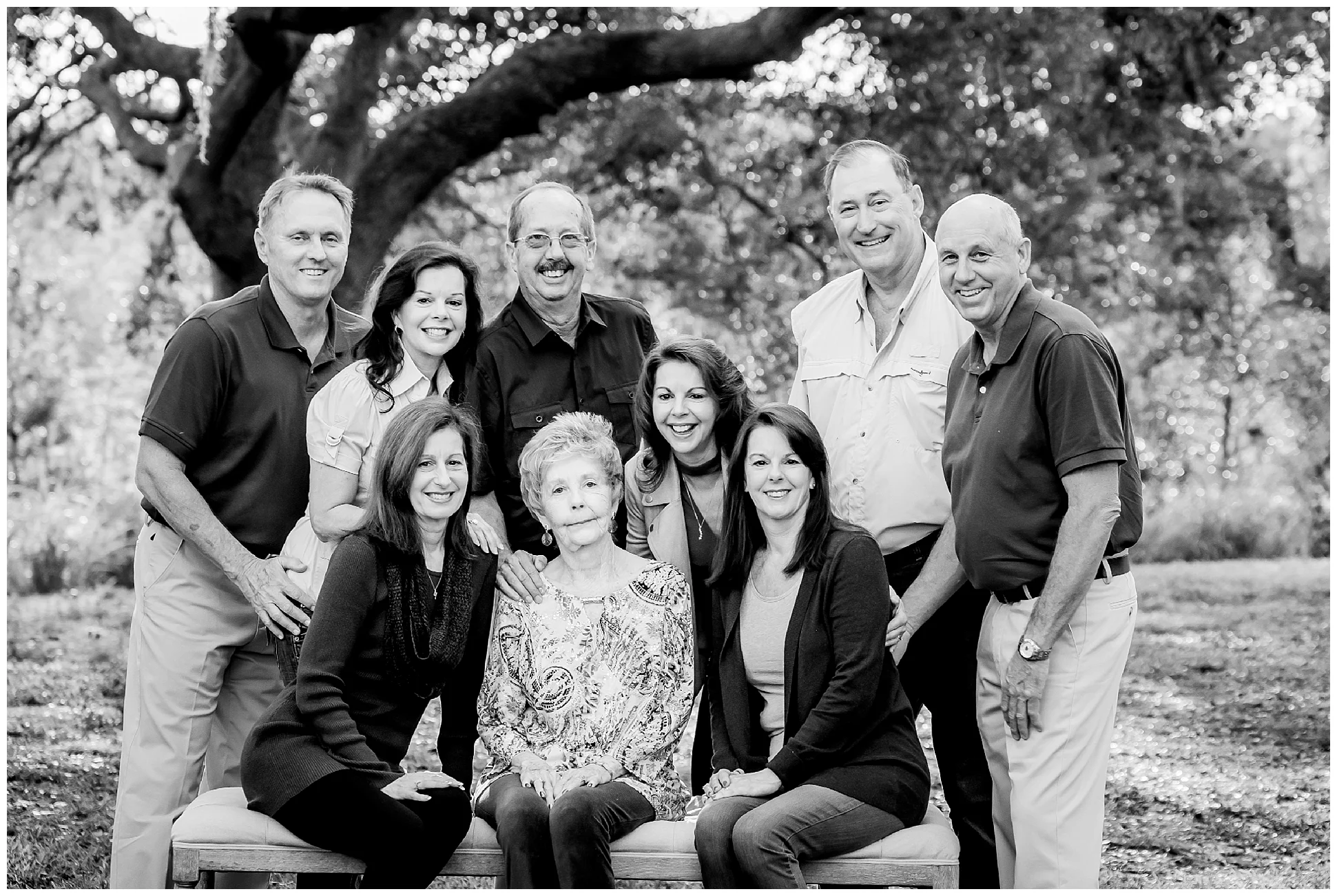 tampa-oak tree-park-holiday-gender reveal-family session_0013.jpg