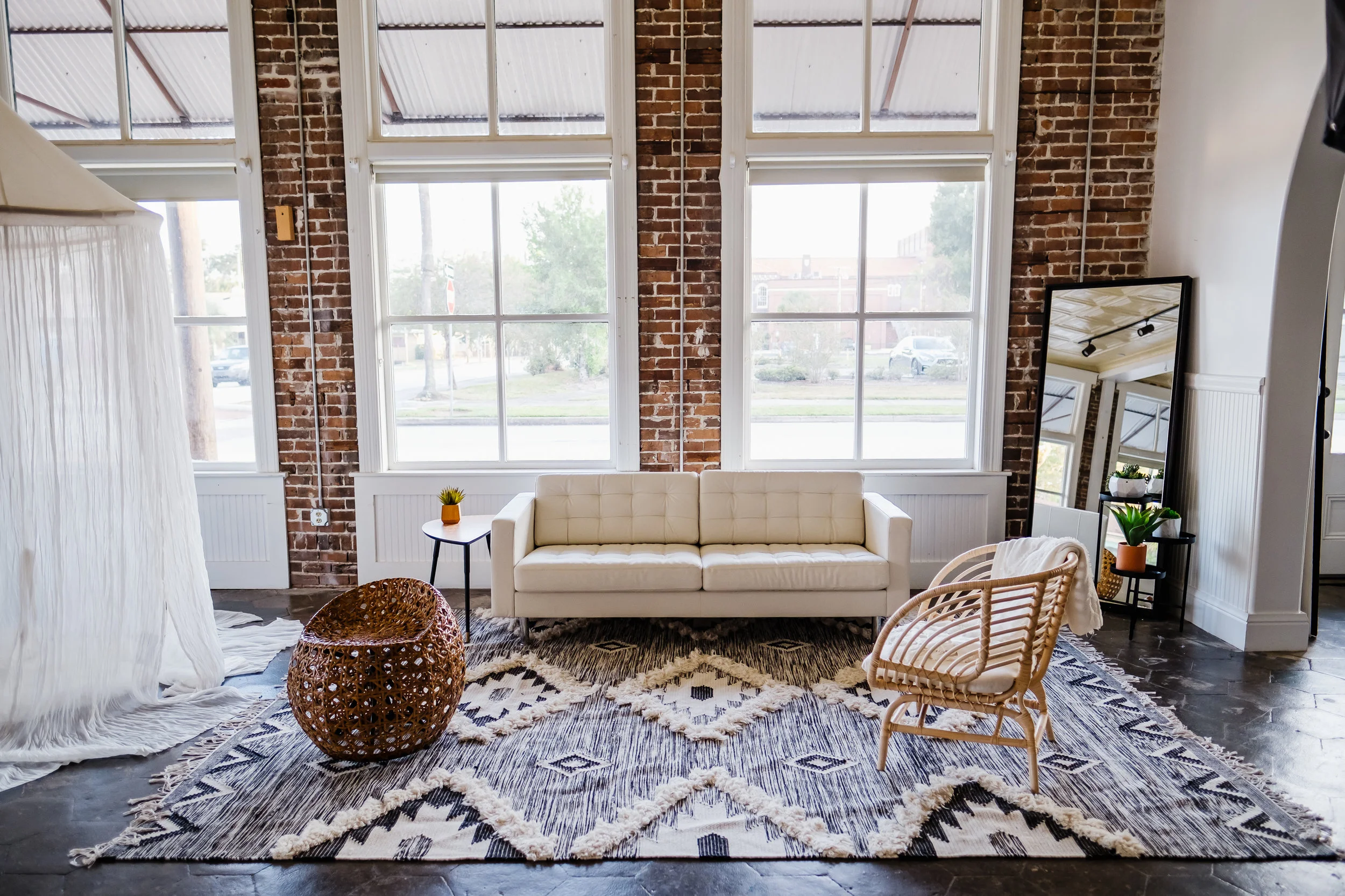 New Studio 2019-19.jpg