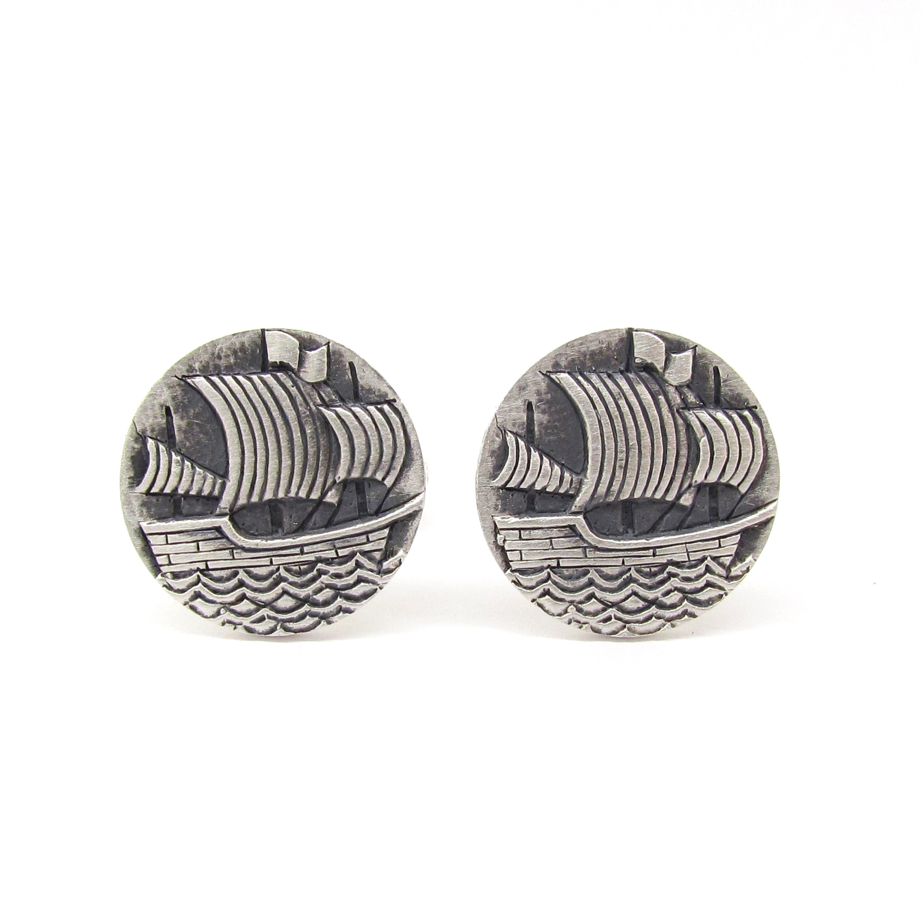 Heirloom Ship Cufflinks 1.JPG