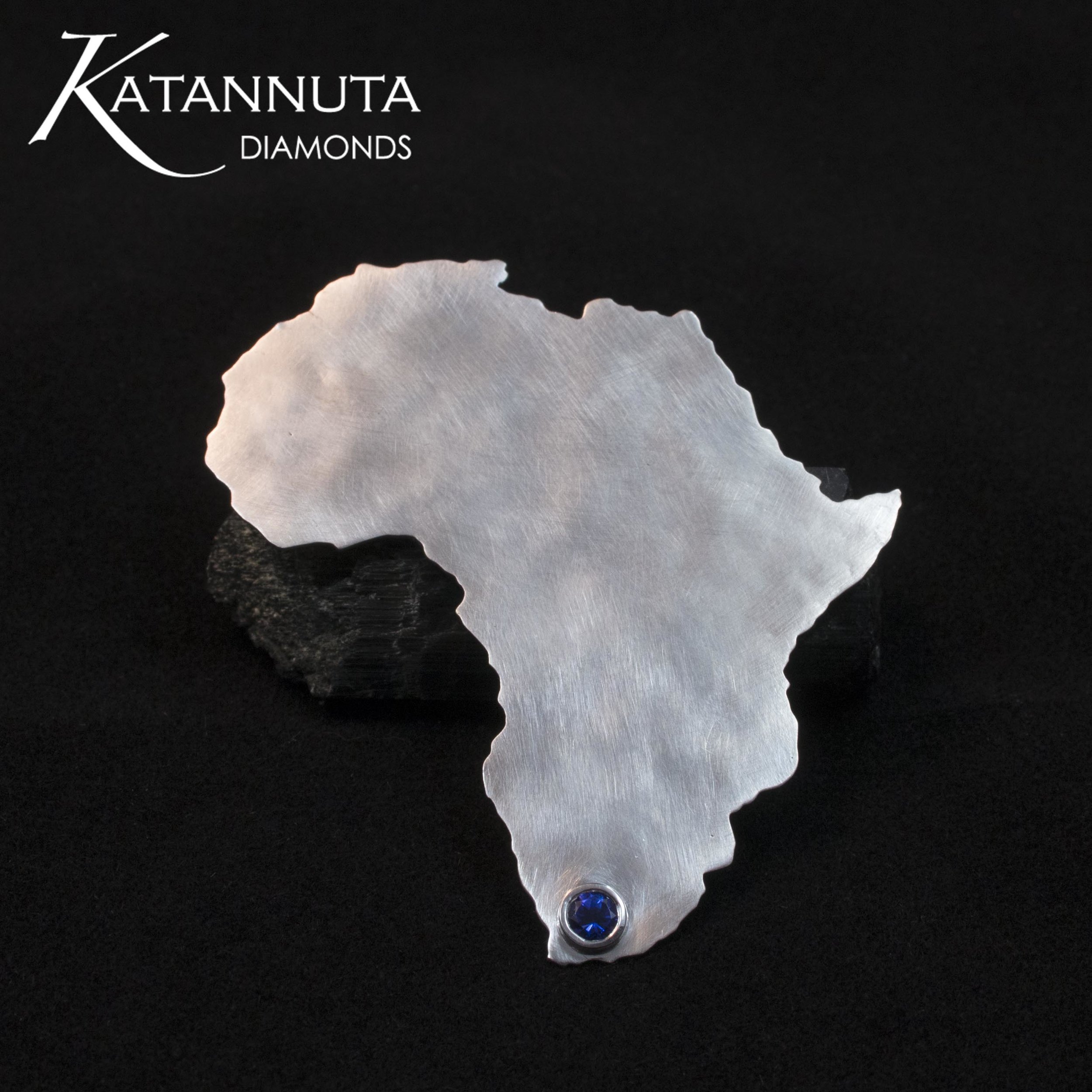 Katannuta Diamonds Africa_pendant.jpg