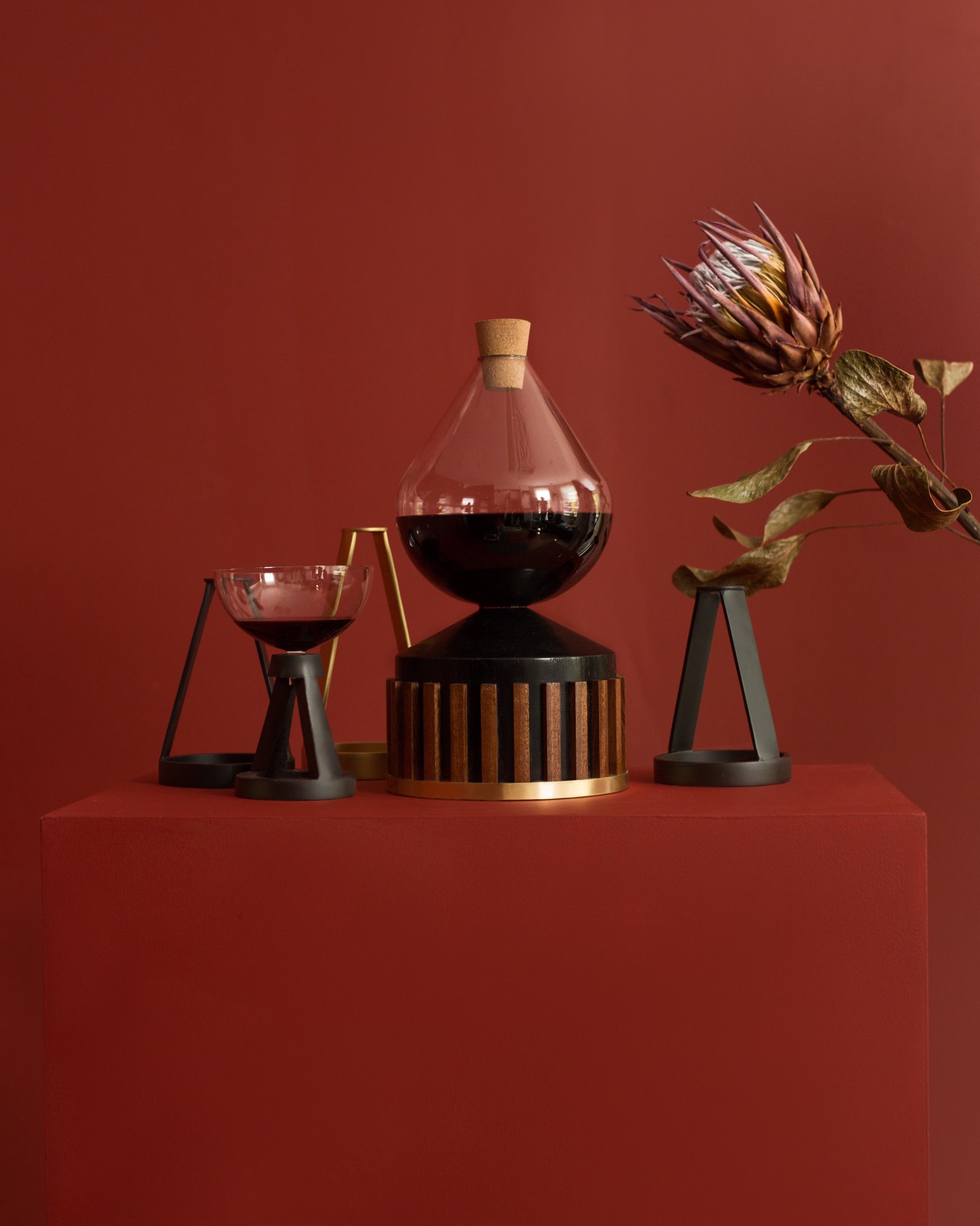 OKUTA DECANTER FRONT.jpg