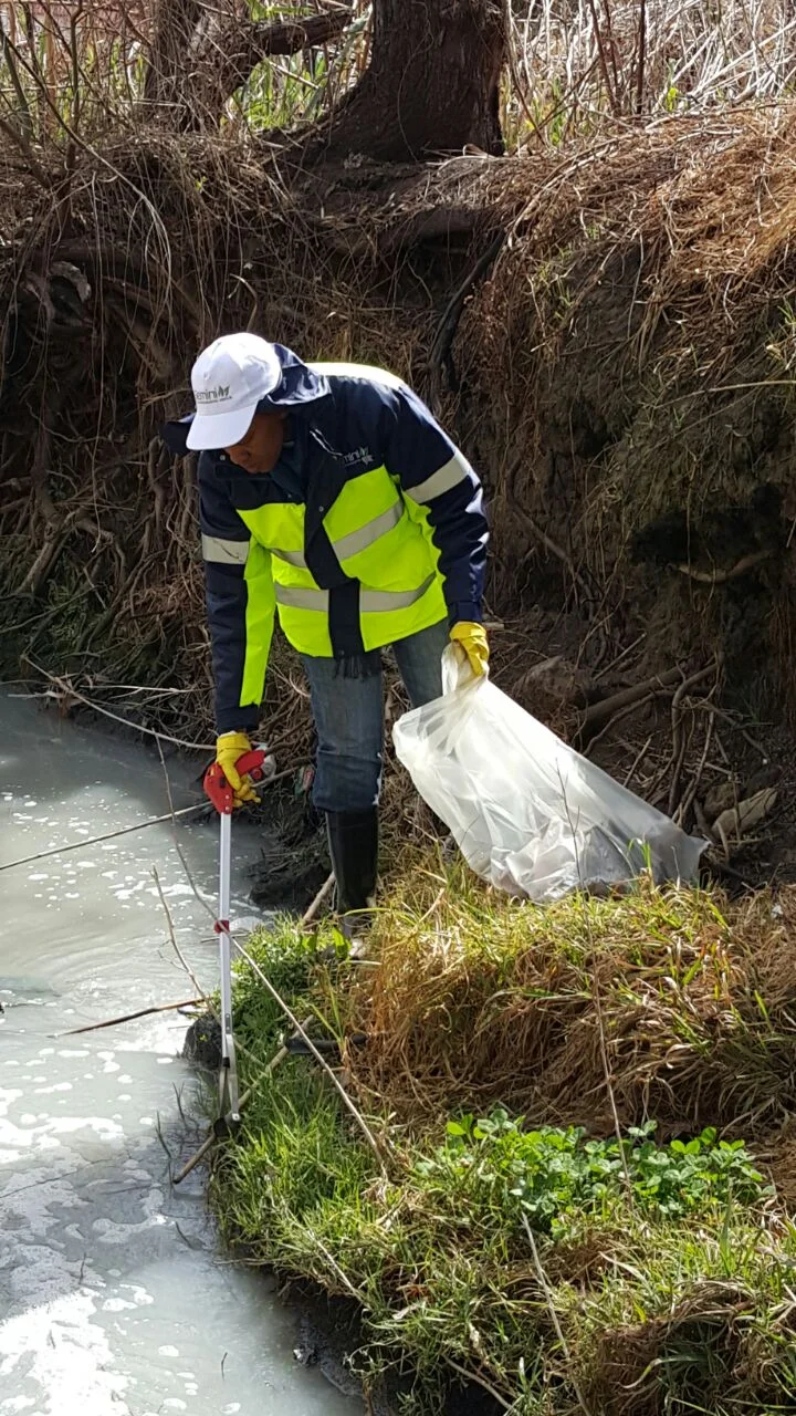 AndiswaSilinga_Rivercleanup.jpg