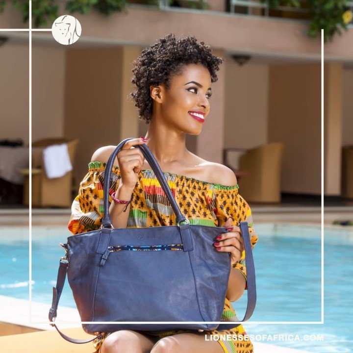 Image of the Day / Dokmai Rwanda

Made in Rwanda Handbag&hellip;A passion for handcrafted accessories, combined with a sense of pride for &lsquo;Made in Rwanda&rsquo; products, inspired Dokmai Rwanda founder, Bernadette Umunyana, to create a company 