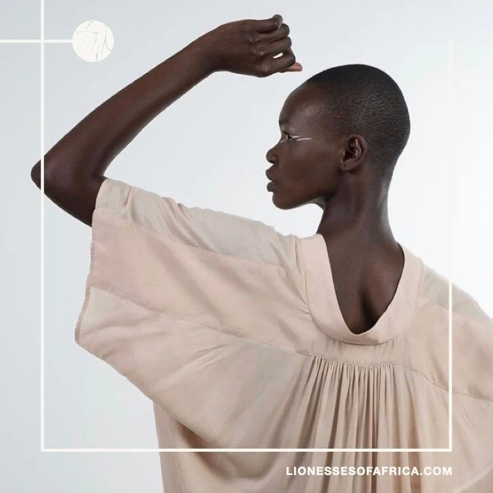 Image of the Day /  Lunar

Summer kaftan reinvented&hellip;We have always been big fans of Lunar in South Africa, the stylish sustainable clothing brand created by owner Nicola Luther and her talented team. Lunar has firmly established itself as one 