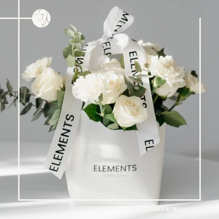 Image of the Day / The House of Agness

An elegant floral gifting idea&hellip; Mariana Agness Francisco Eria is a creative force in contemporary floral design. Her business, The House of Agness, is a luxury florist and gifting boutique nestled in Map