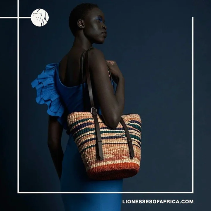 Image of the Day / AAKS / Luxury accessories&hellip;We just have to share one of our favourite accessories of the year so far, this beautiful hand-woven bag created by award-winning designer Akosua Afriyie-Kumi and her AAKS brand in Ghana. We love se