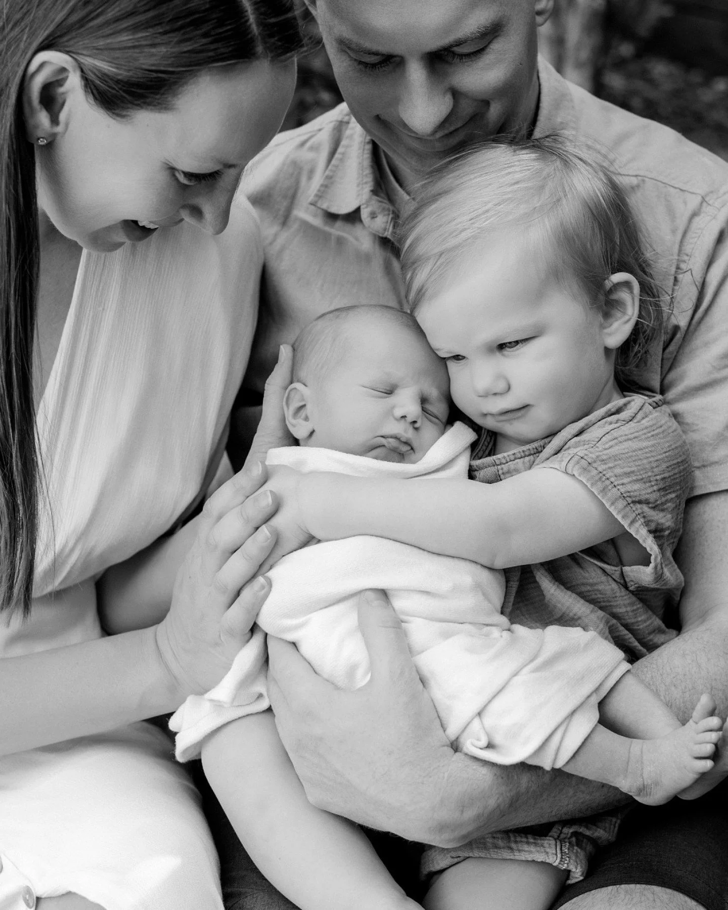 Five days in.
No one really knows what they&rsquo;re doing.

No one has slept.
Mum is still recovering.
Siblings are adjusting.
Dad is hovering protectively.

And somehow, in the middle of all of that&hellip;
there is this.

Connection.
Tenderness.
T