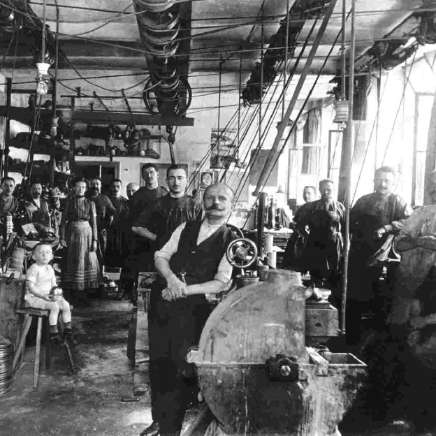 Hugo Bräuer Metallwaren 1920