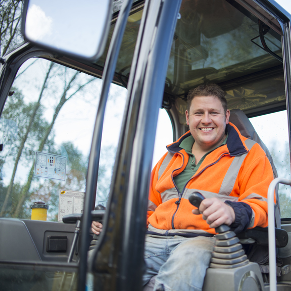 Andrew Kitcher - Estate ContraCtor