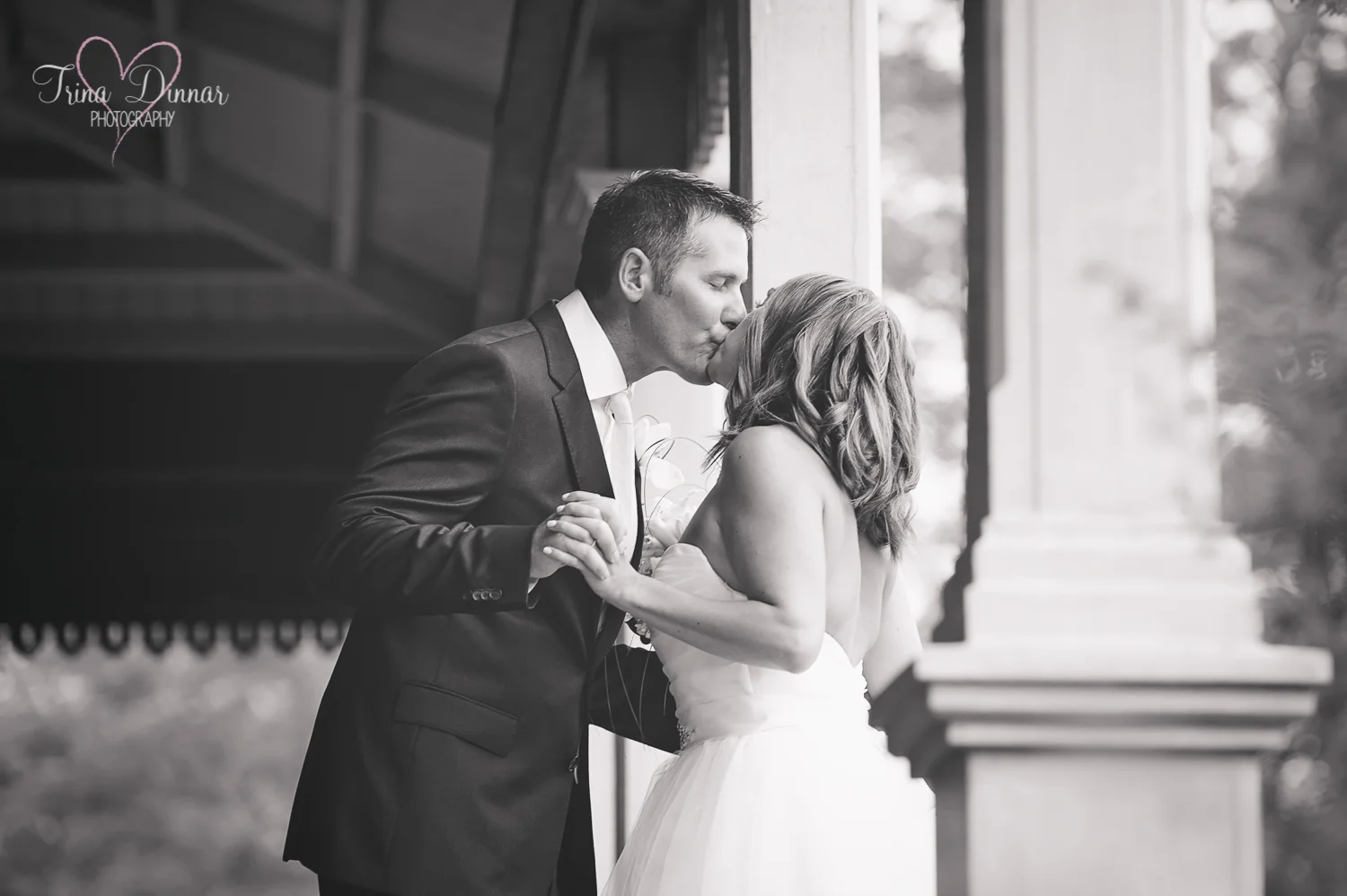 Rebecca and Jared's Elegant Summer Wedding