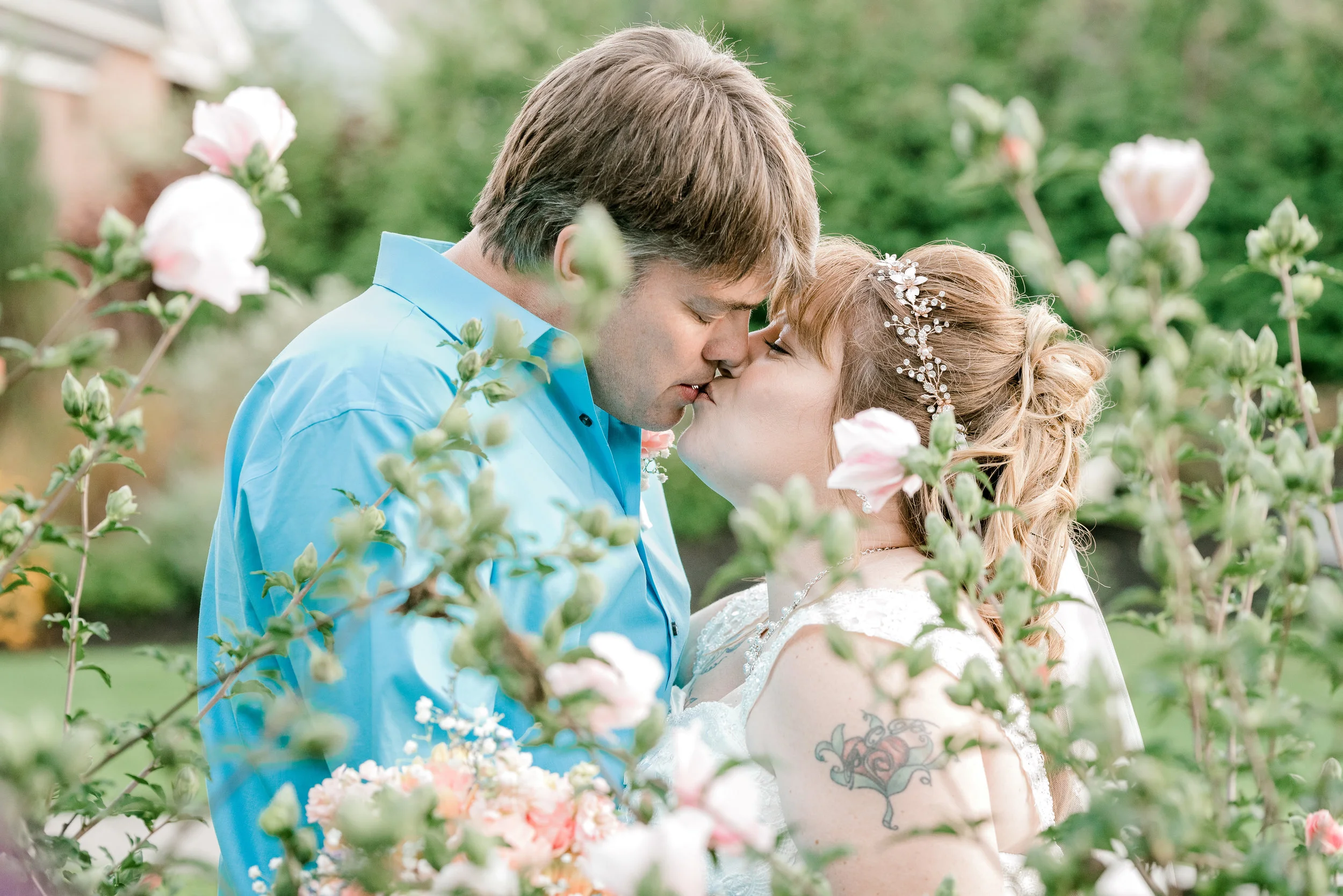 Village by the Sea Wells Maine Wedding | Lisa &amp; Bill