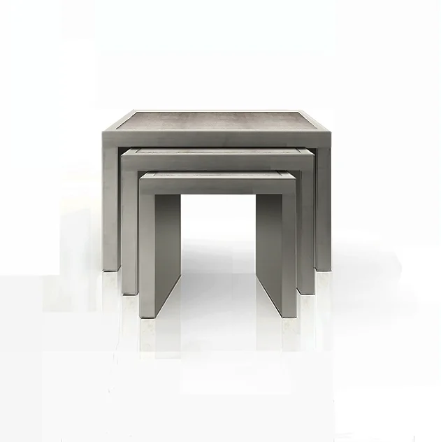 NESTING TABLES IN AGATE WITH SILVER LEAF