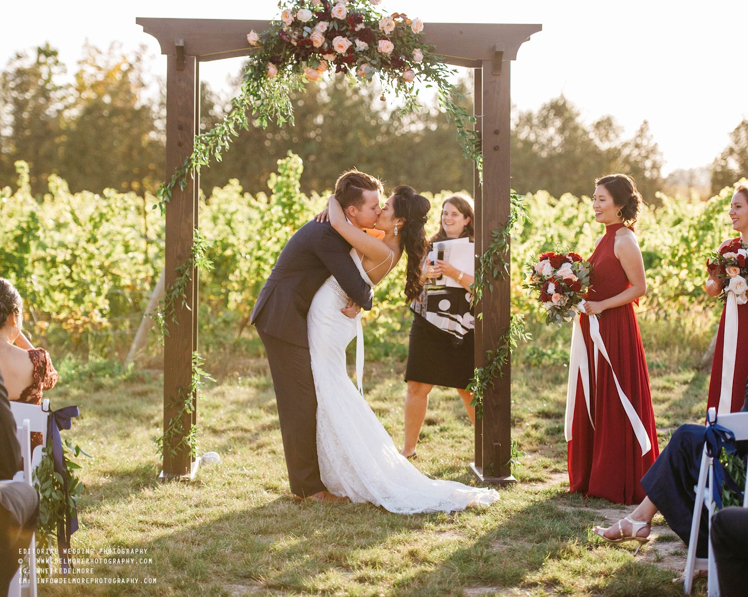 top-windsor-winery-wedding-photographer-043.jpg