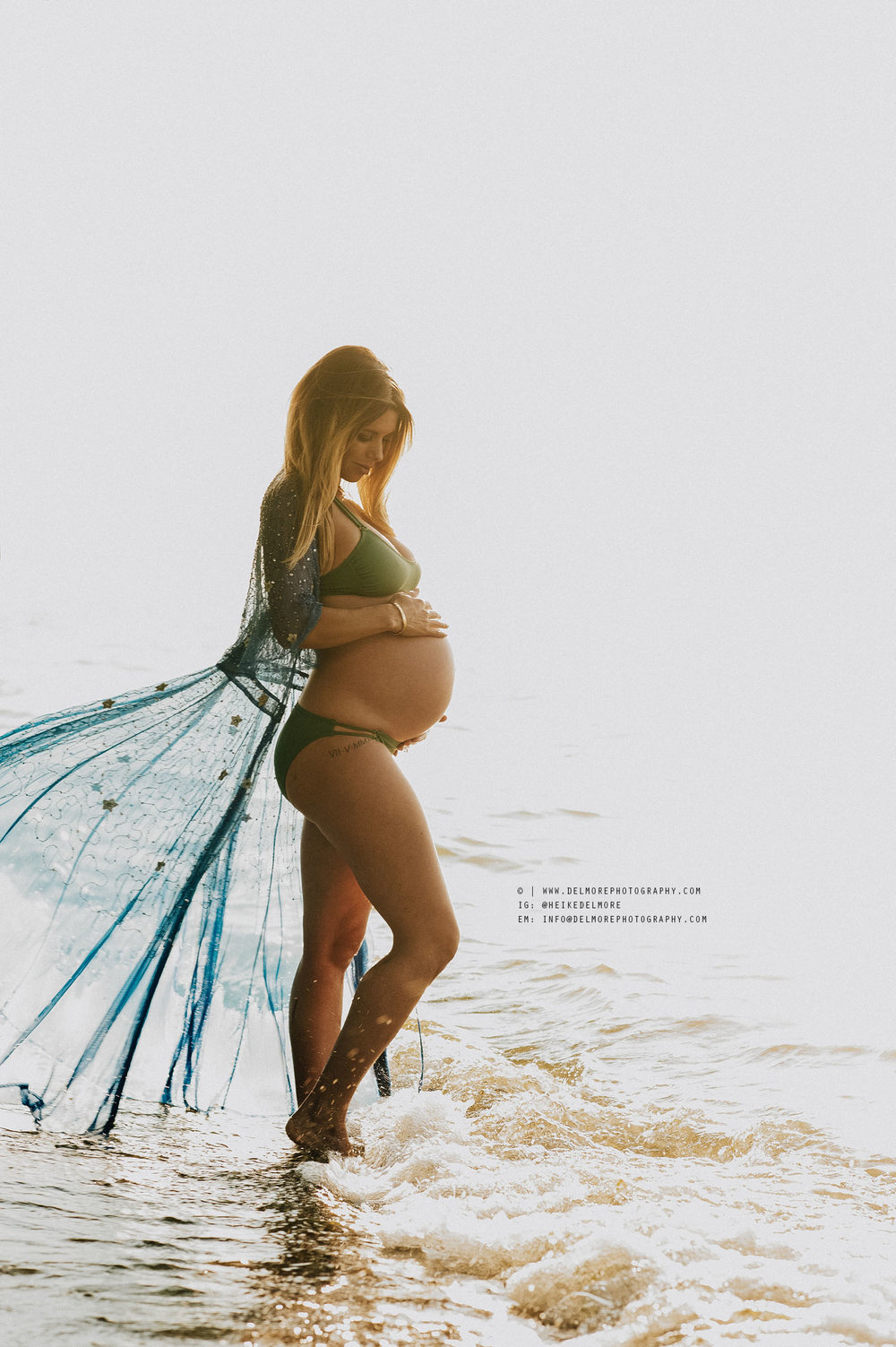 Top Windsor Maternity Photographer Heike Delmore