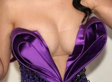 ¿Quieres lucir un busto tan grande como el de Katy Perry?