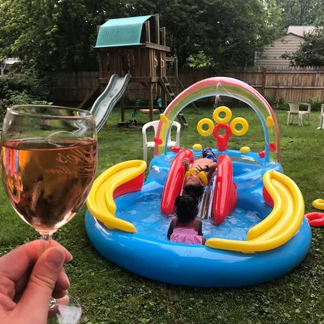 Now THIS is how you summer.
#happykids
#bestinflatable
#backyardbliss
#rosetime🍷
#photoaday2018