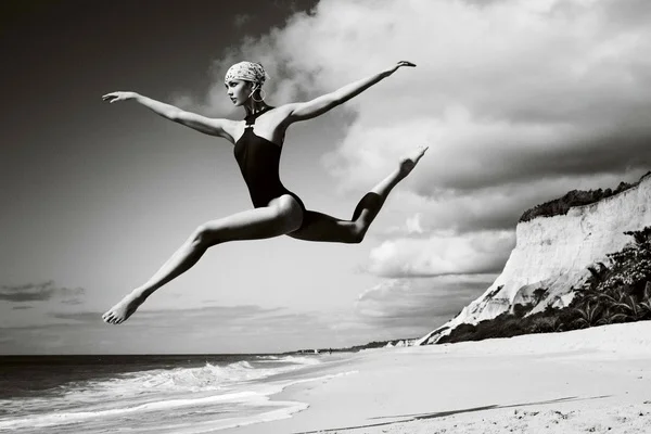 Image from www.wallpaerswa.com