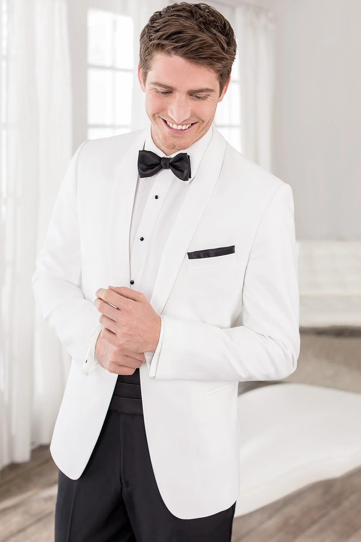 White Shawl Lapel Tuxedo