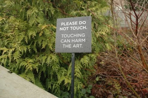 Laura Macdonald, PLEASE DO NOT TOUCH. TOUCHING CAN HARM THE ART , 2011.