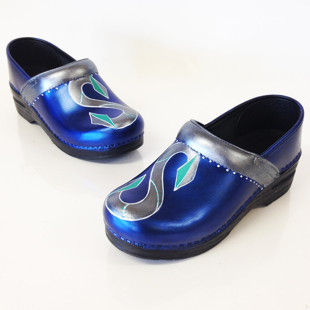 Dansko Professional Review – A Classic Clog for the Kitchen