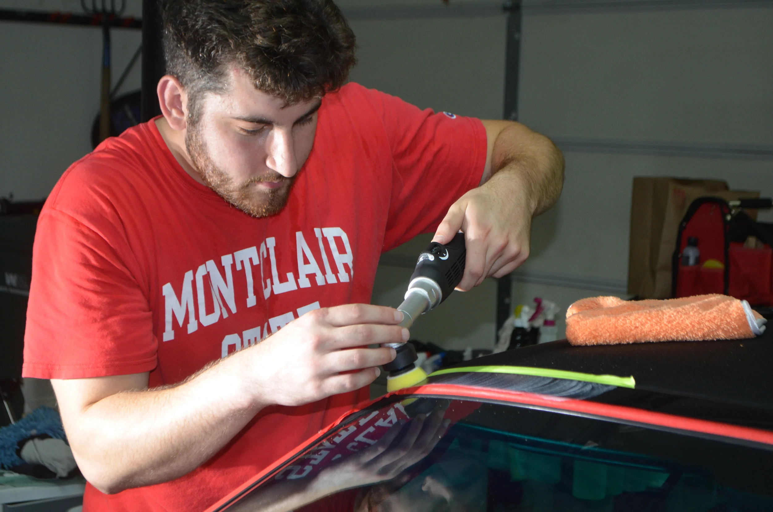 26 - 89TGrli - Chris working with the Rupes iBird Nano.jpg
