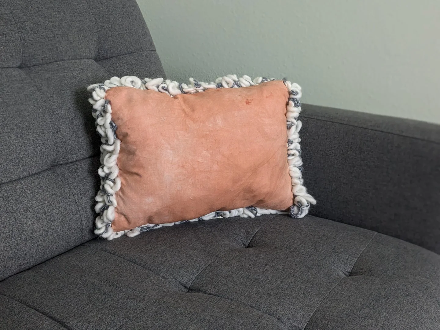 white and blue_back.jpg