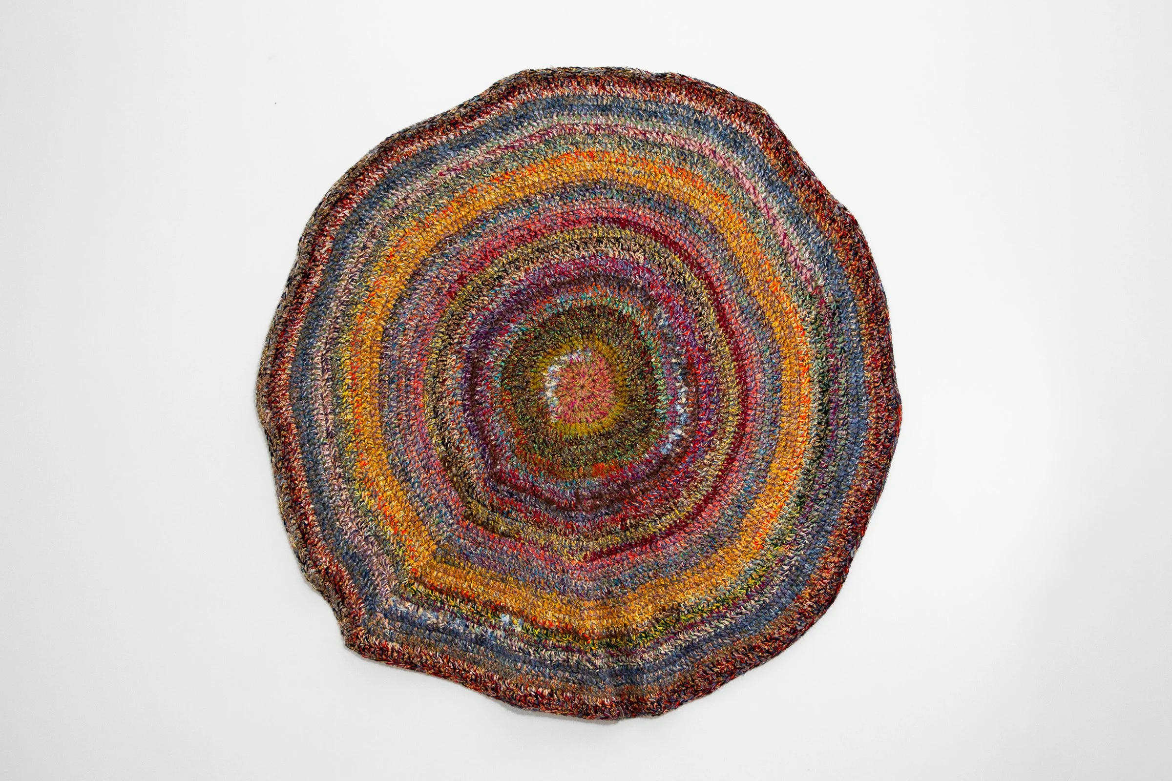 ASZ_0_circle_rug_9085_3x2.jpg