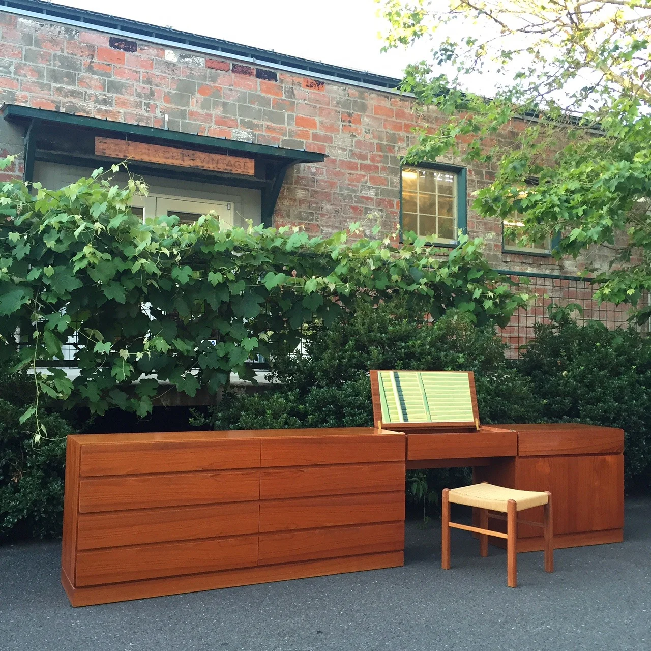FURNITURE — Oak Street Vintage