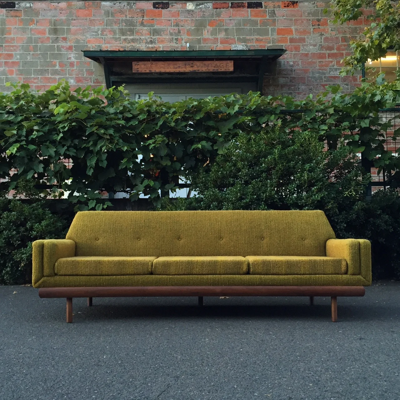 FURNITURE — Oak Street Vintage