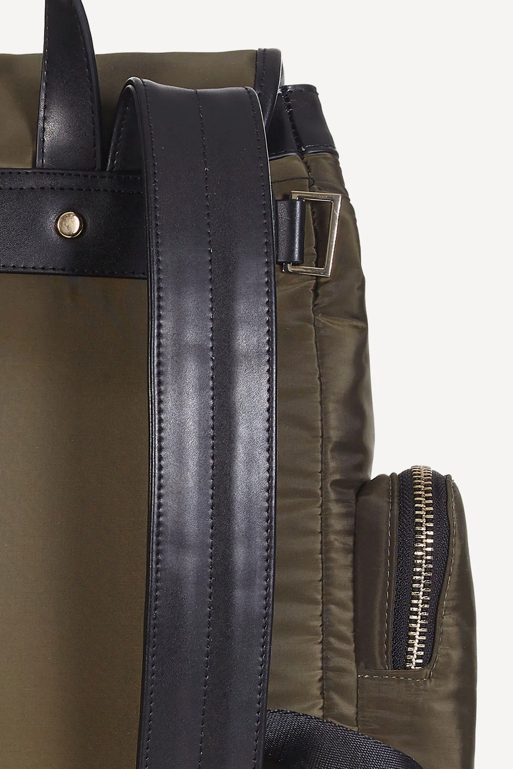 KHAKI+KASPAR-6.jpg