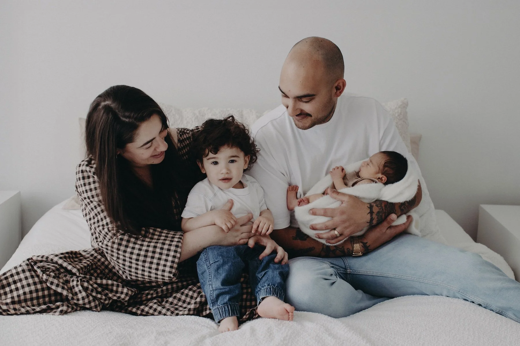 010A9802_WILD ELEMENTS IMAGERY_NEWBORN_PHOTOGRAPHY.jpg